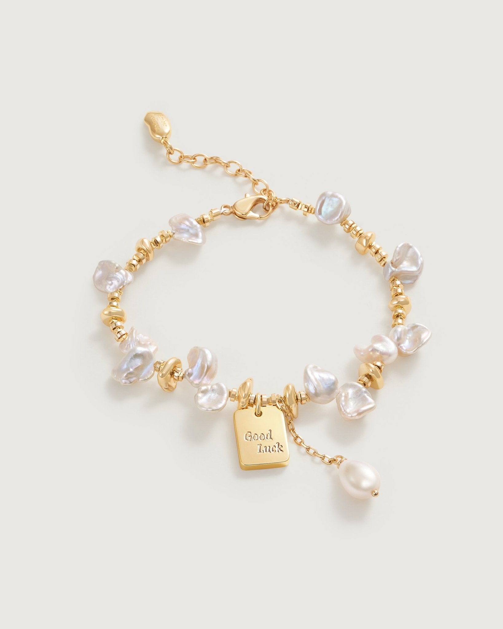 good-luck-pearl-bracelet-498052_0b9e9d19-c9f1-4df0-a2f2-1b6ccdfd589f.jpg