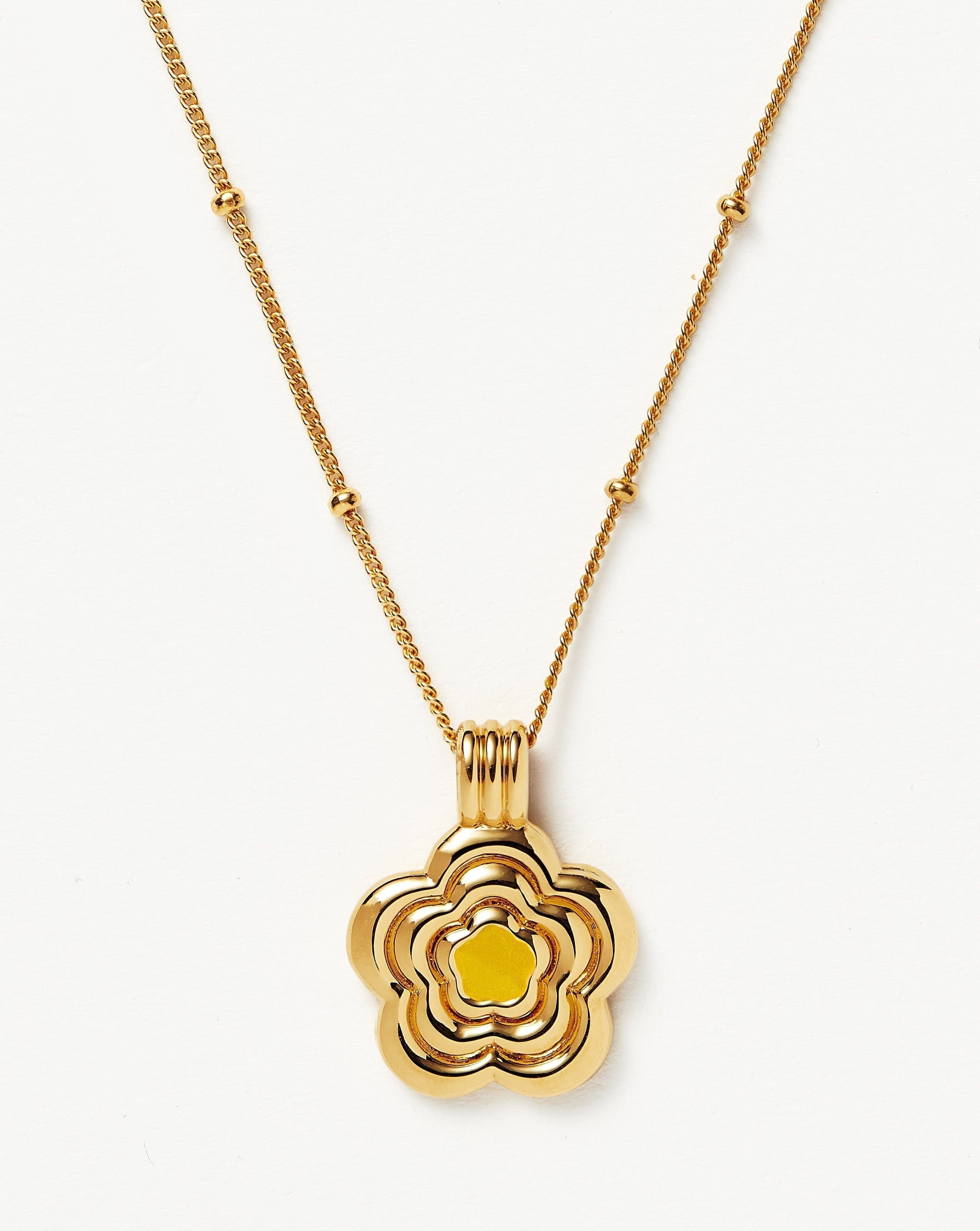 good-vibes-engravable-enamel-flower-pendant-necklace-18ct-gold-plated-vermeillemon-yellow-necklaces-missoma-390157_b11534a3-ba43-476e-a2ff-2b957bb7fa31.jpg