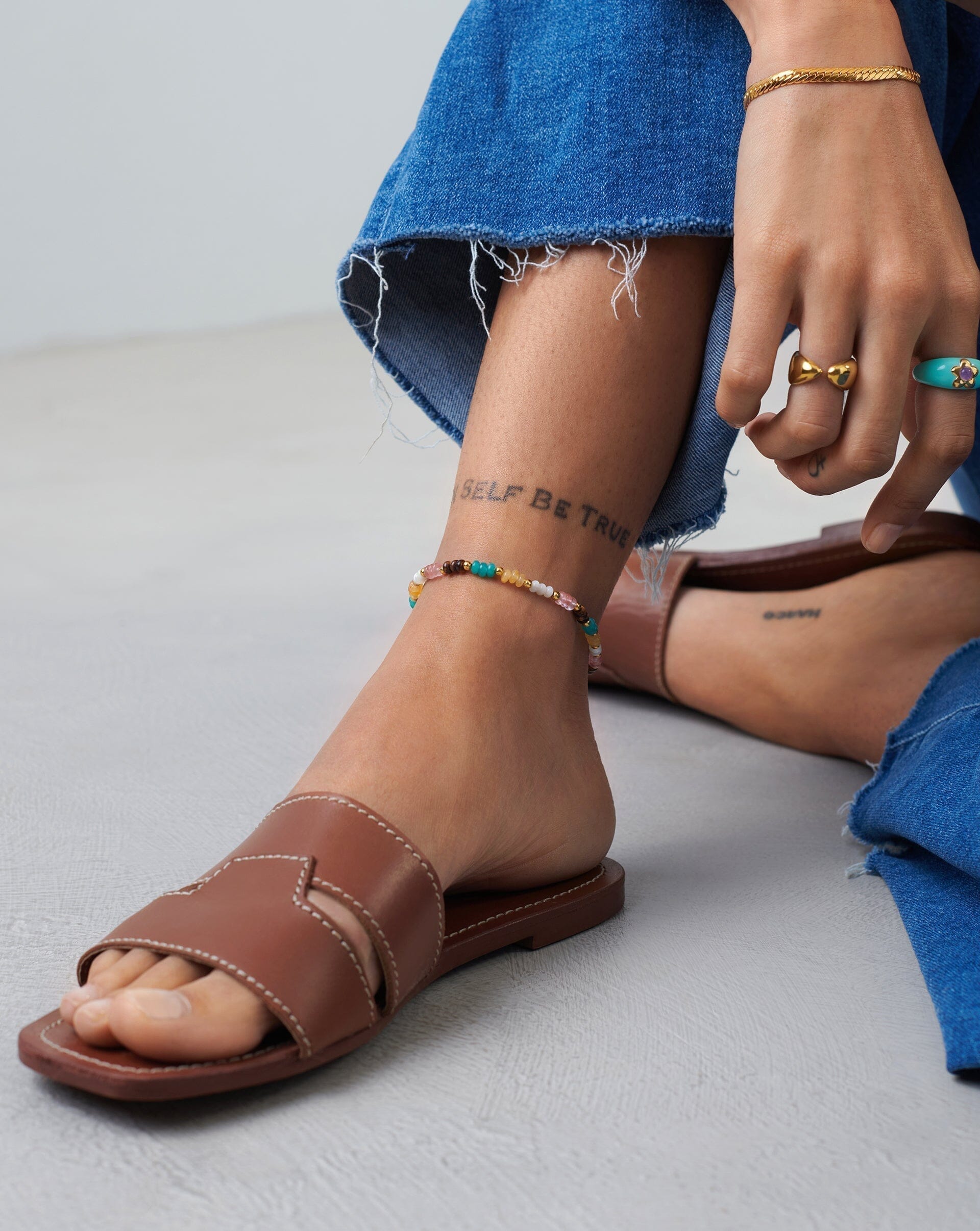 good-vibes-multi-beaded-anklet-anklets-missoma-396996_ff4910c9-4bad-4068-a575-d27ed00d5859.jpg