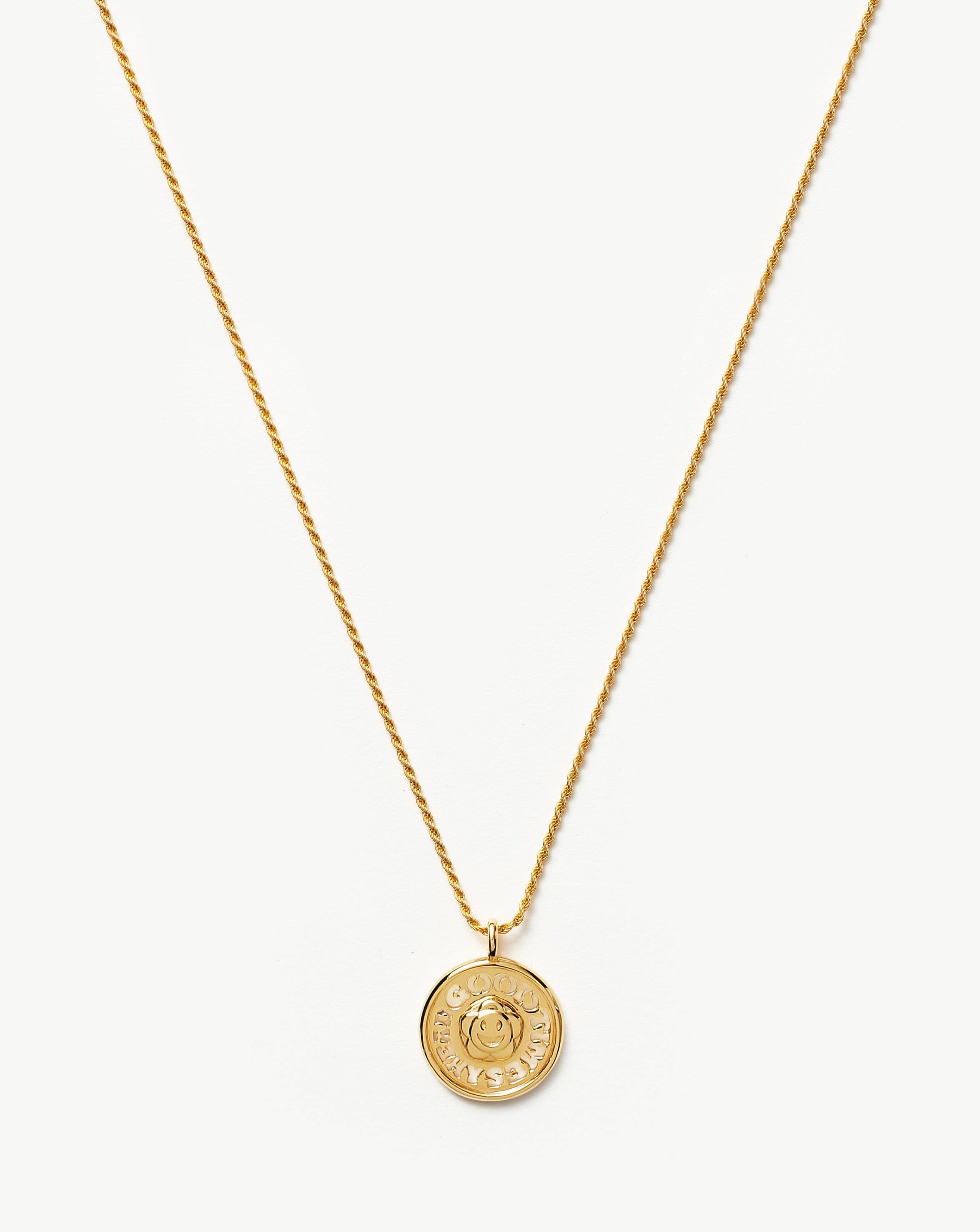 good-vibes-sunshine-medallion-pendant-necklace-necklaces-missoma-453966_ab53d2a1-c411-4b75-a014-b42c74ed3069.jpg