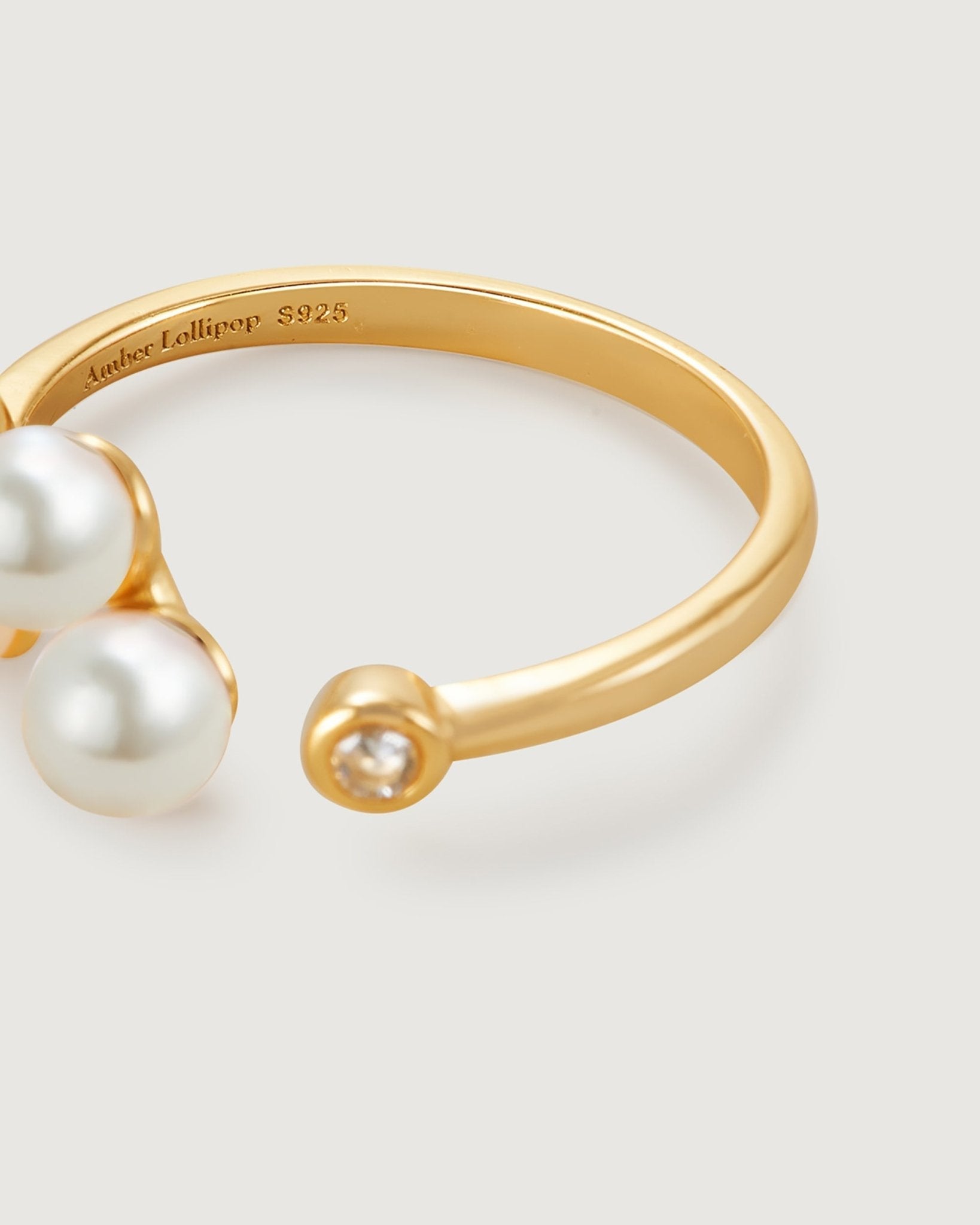 Graceful Charm Pearl Ring