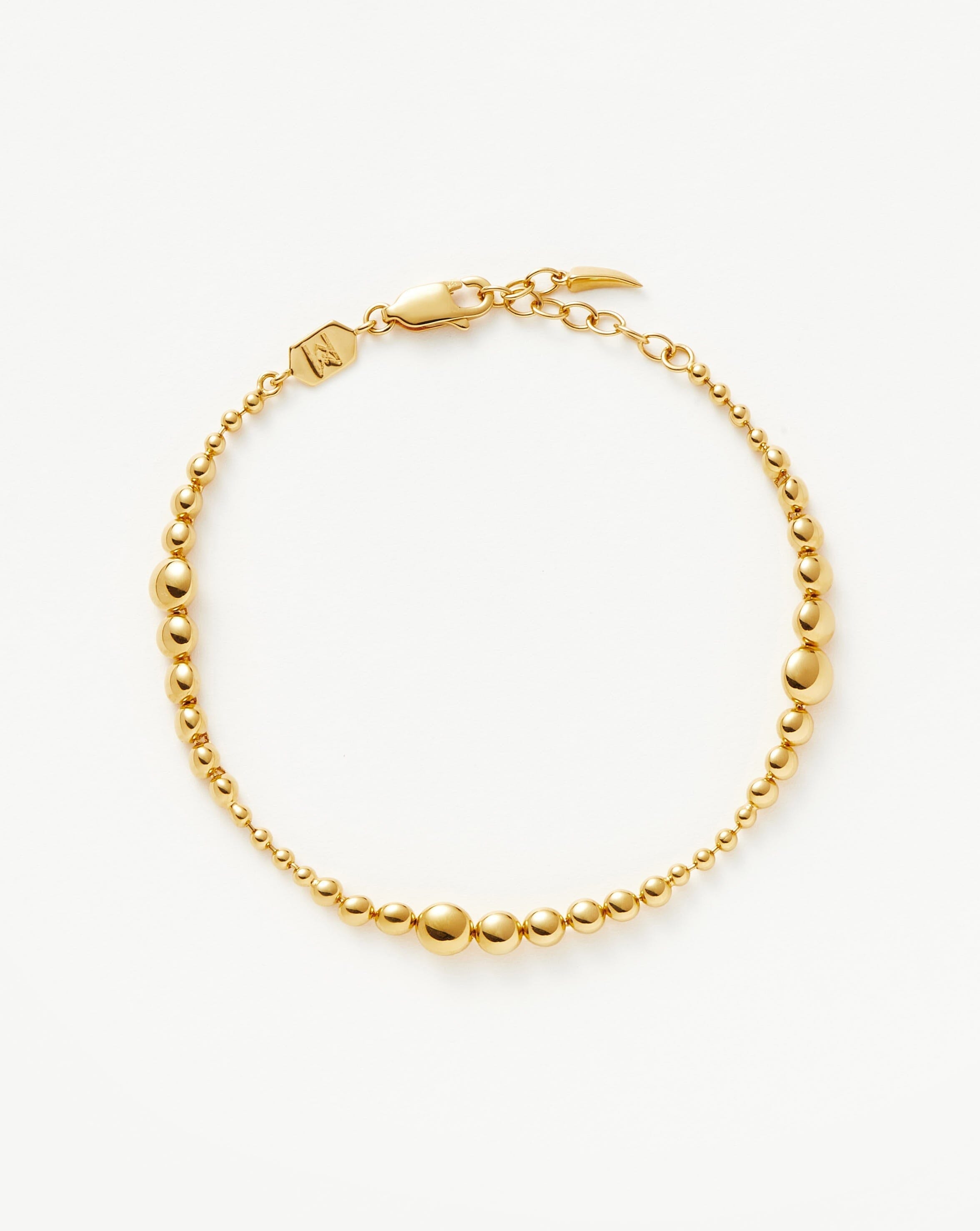 graduated-beaded-bracelet-18k-gold-vermeil-bracelets-missoma-136133_9500d358-7d5a-4c33-afa7-f0284ec48c60.jpg