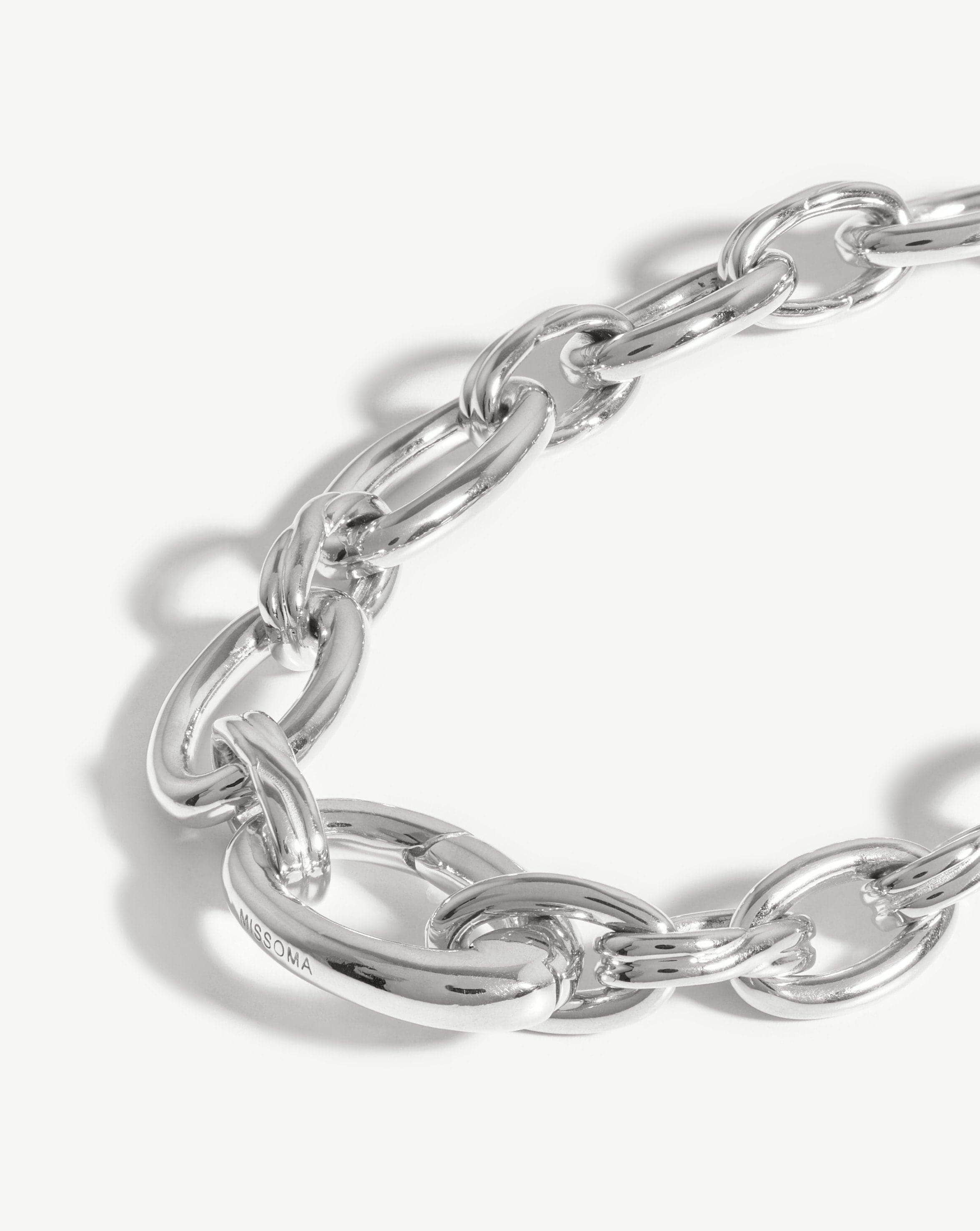 Graduated Oval Chain Bracelet