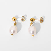 Classic Baroque Pearl Earring