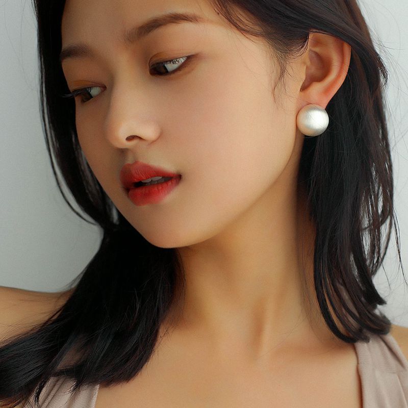 Shine Brushed Button Earrings