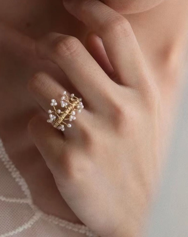 Dainty Mini Pearls Ring