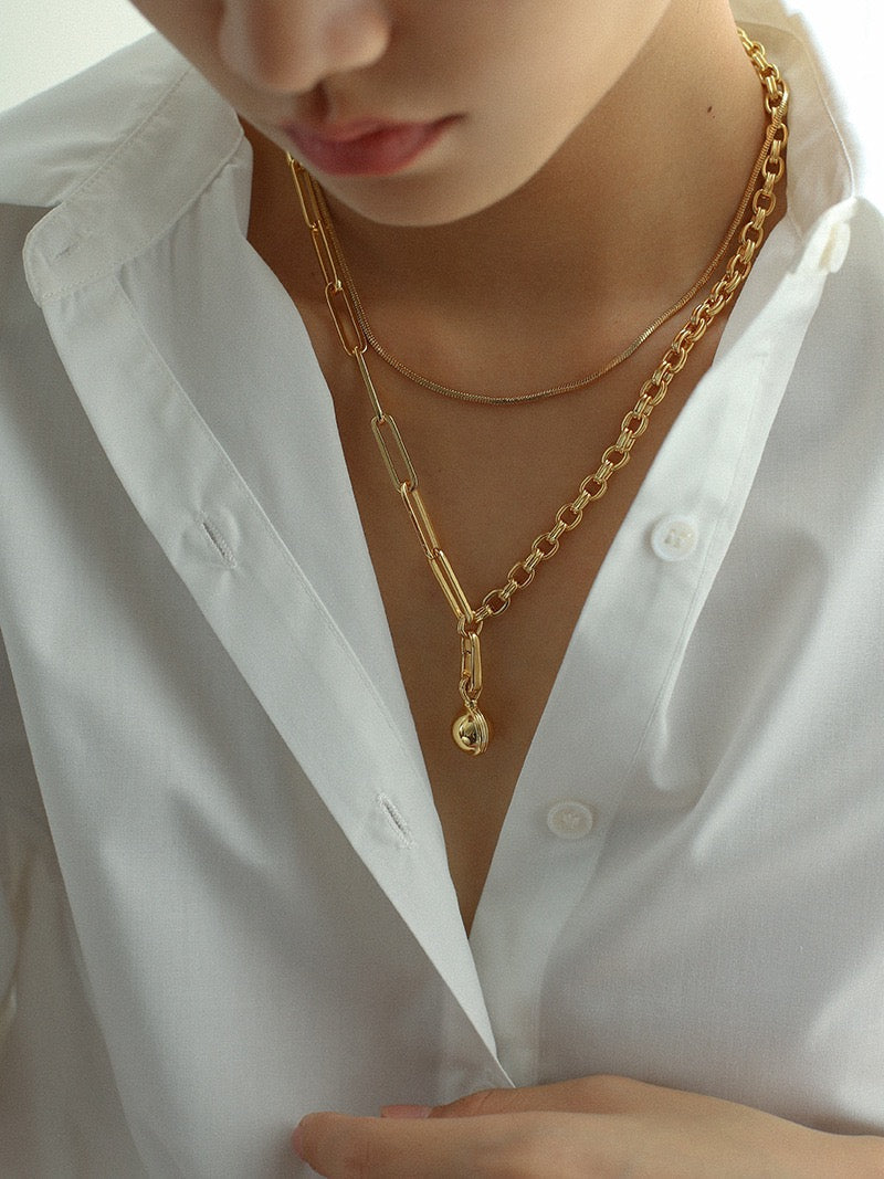 Stitching Chain Detachable Golden Ball Necklace