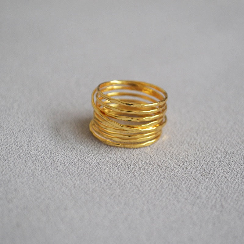 Twisted CZ Layered Ring