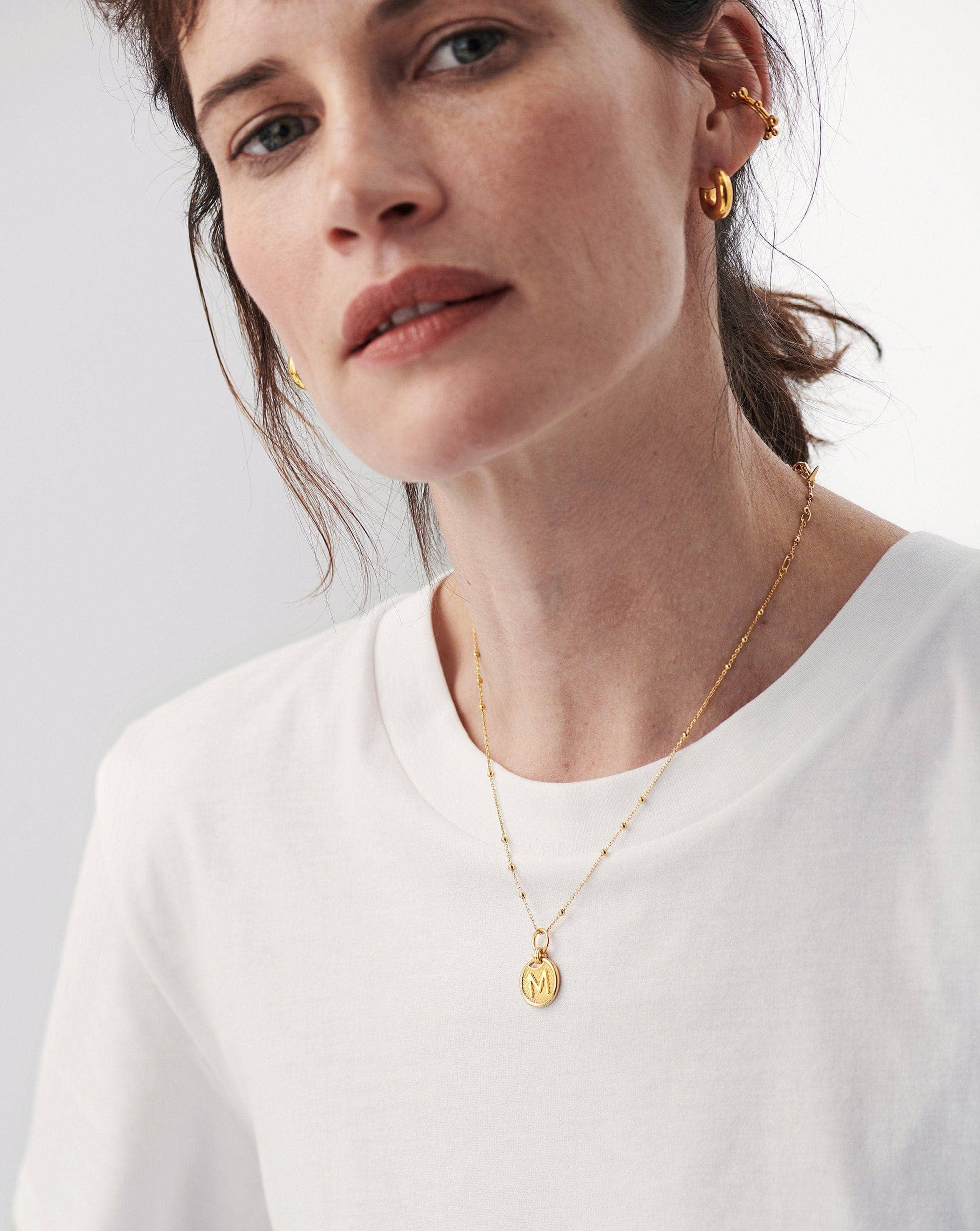 initial-pendant-necklace-initial-o-18ct-gold-plated-vermeil-necklaces-missoma-565400_e51548f4-474d-4f8a-8461-3fc4eafd2b97.jpg