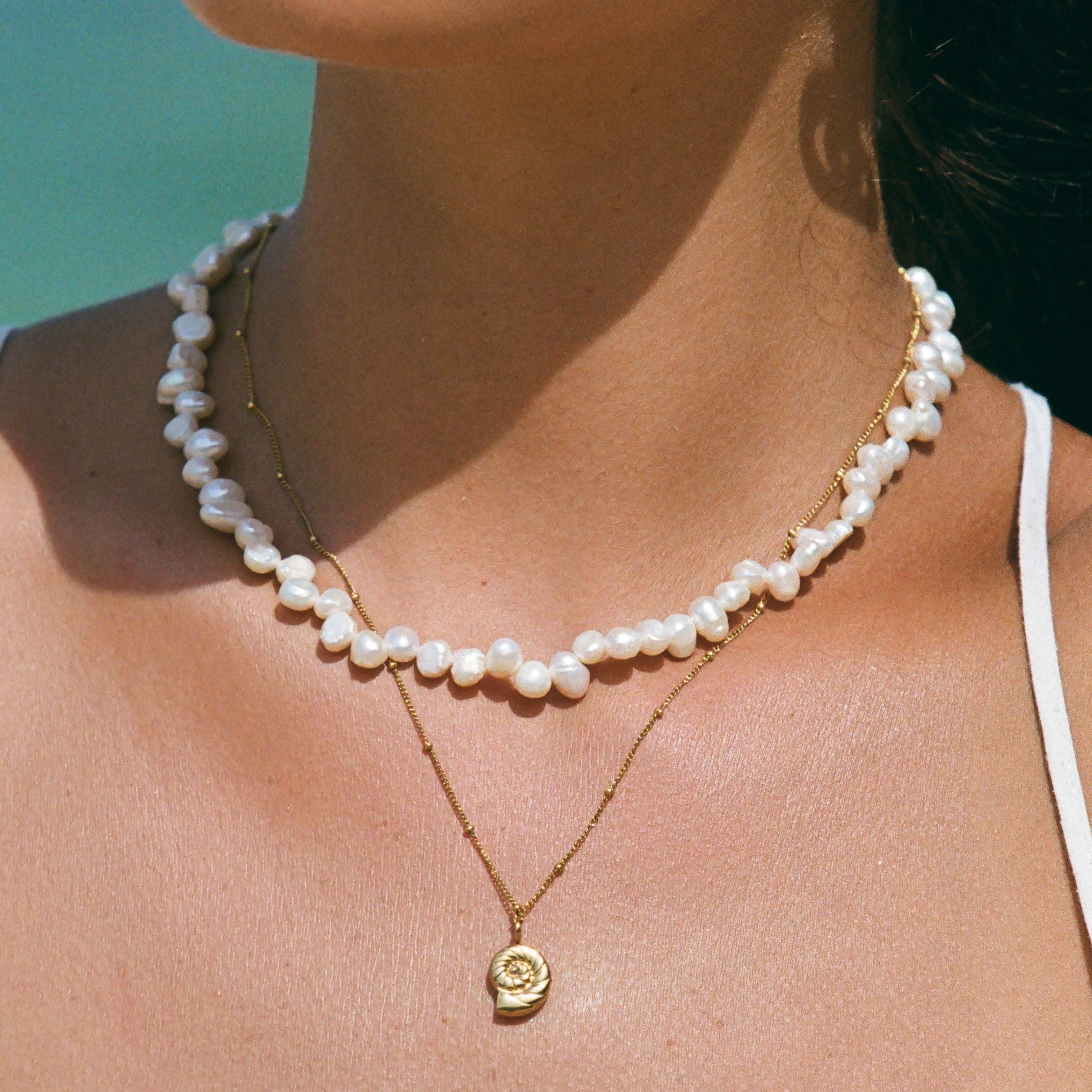 island-necklace_9c778c18-8b1e-4c33-a0a6-b583fc99e08a.jpg