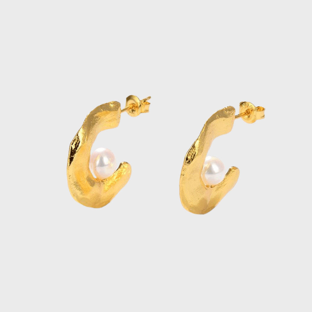 js-jewelry-cassie-pearl-earrings-gold-vermeil-36625839423721_78af206f-5907-4ee8-9f19-322cff29aaed.png