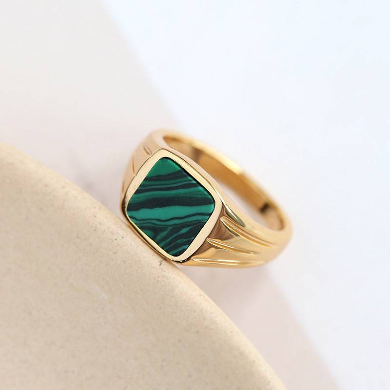 js-jewelry-green-malachite-6-malachite-signet-ring-gold-vermeil-36625820582121_74ba1dce-5814-4980-b310-83b73f79661b.jpg