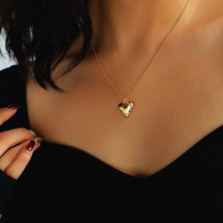 js-jewelry-heart-pendant-heart-pendant-gold-vermeil-necklace-36626847596777_6741b622-4fd4-4566-8e93-bfb250f01b2a.jpg