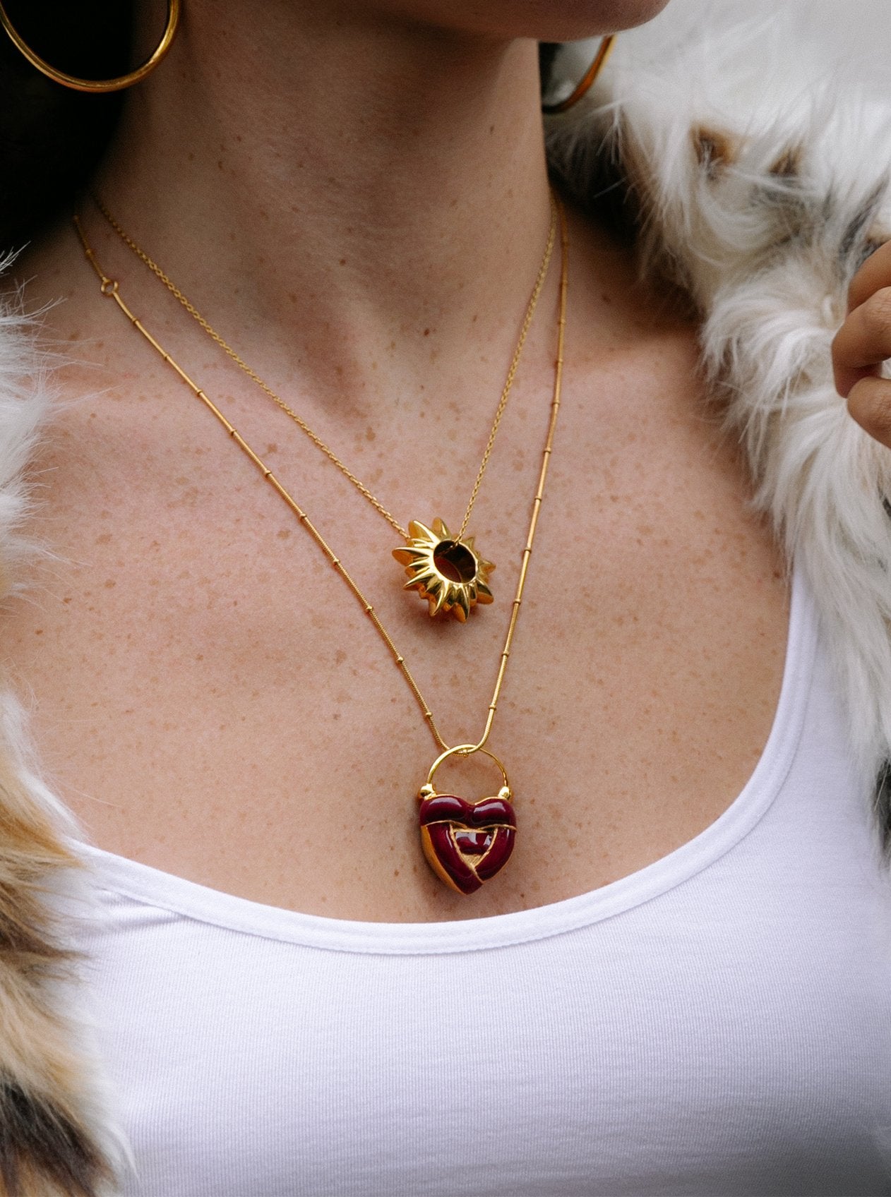 Juicy Love Locket - Midnight Maroon