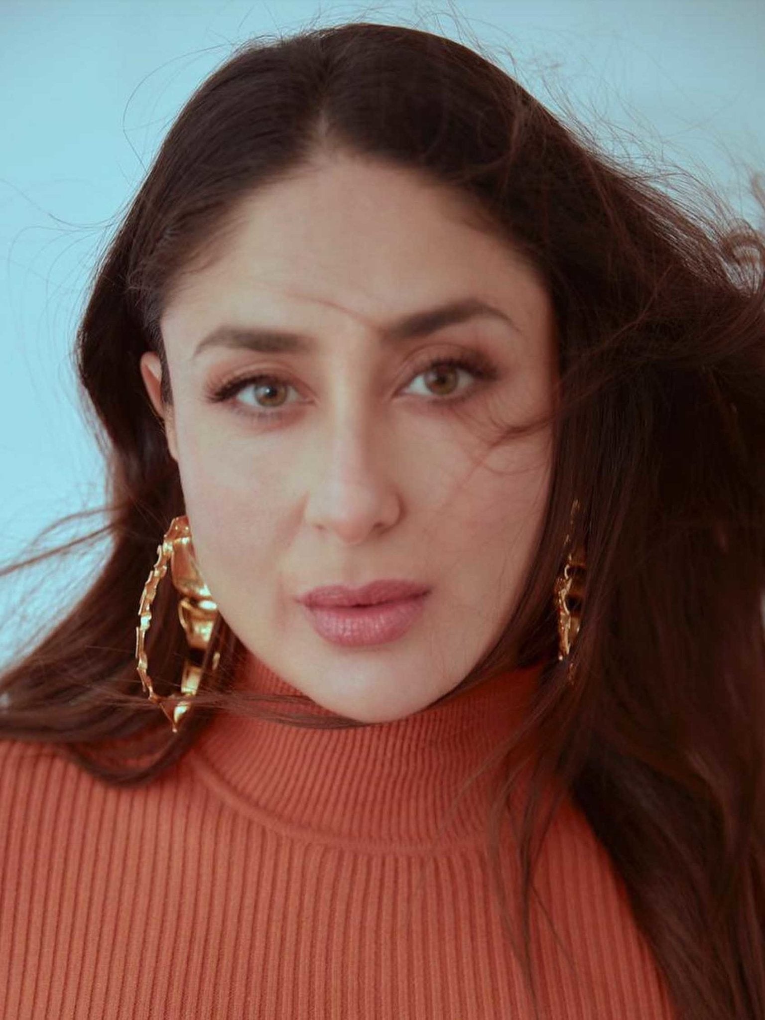 Kareena Kapoor Khan - Winter Flower Hoops