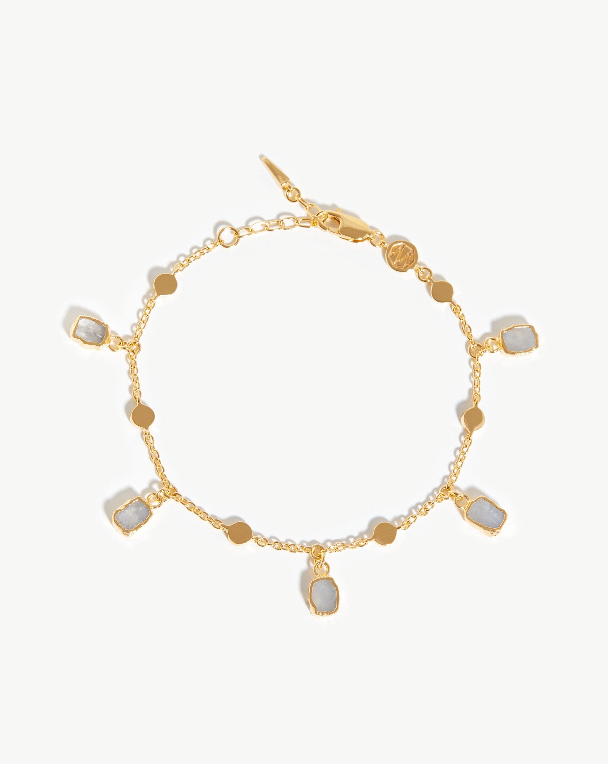 lena-charm-bracelet-18ct-gold-platedrainbow-moonstone-bracelets-missoma-874440_30232761-2b75-4adb-b891-668804cecc28.jpg