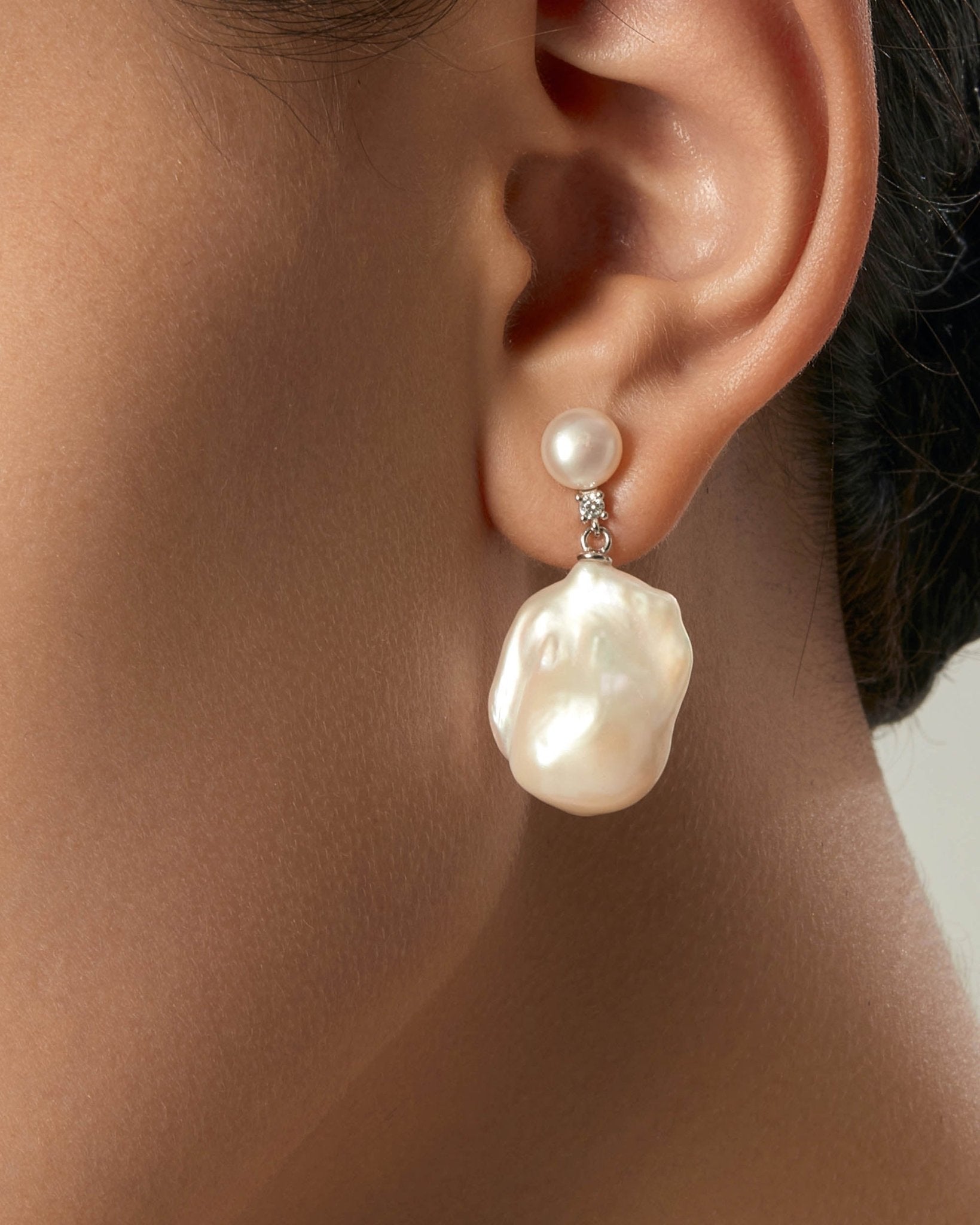 Lotus Baroque Pearl Earring