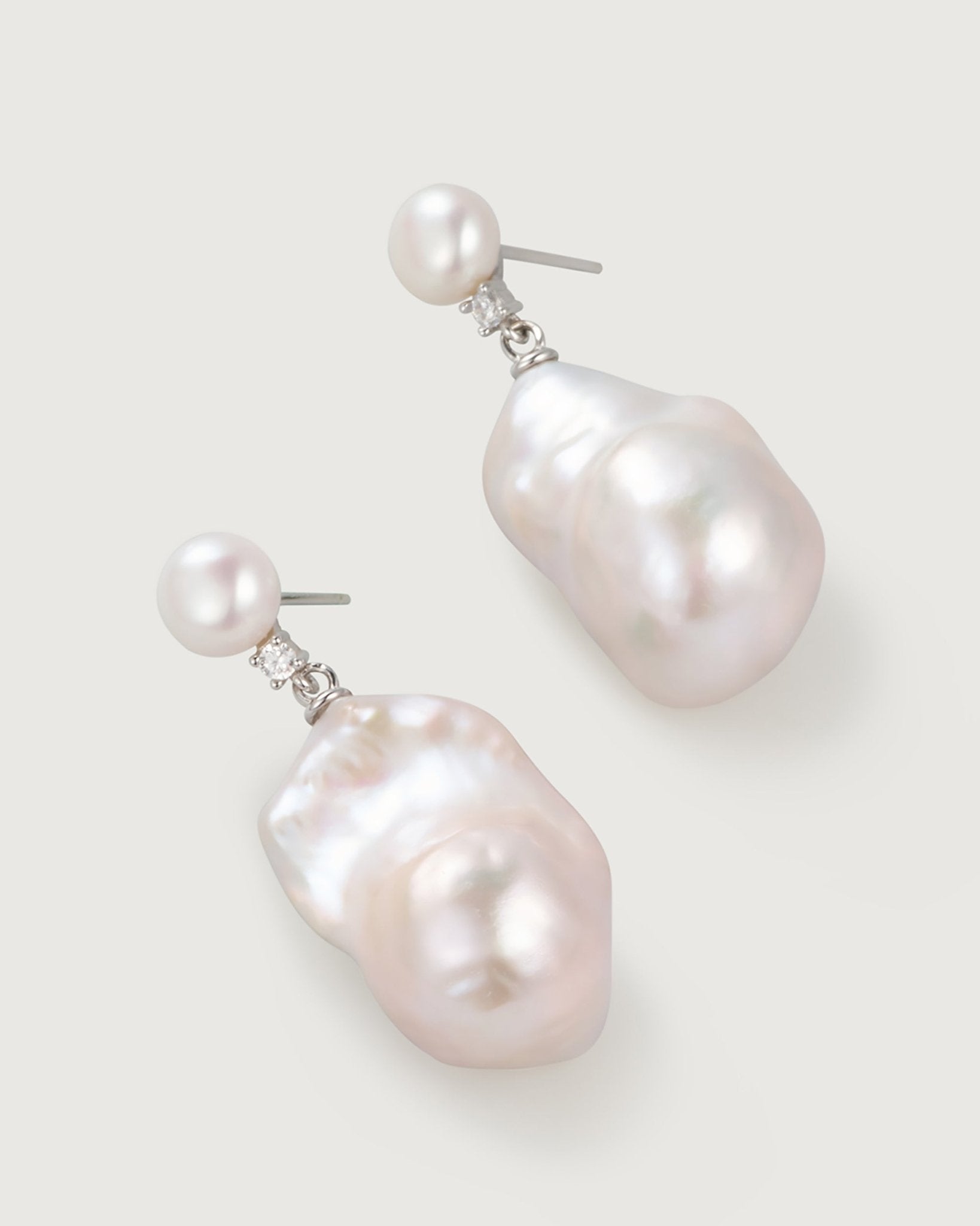 lotus-baroque-pearl-earring-561542_dbfa2e48-fdaa-47b6-b696-4aaf5cda35d7.jpg