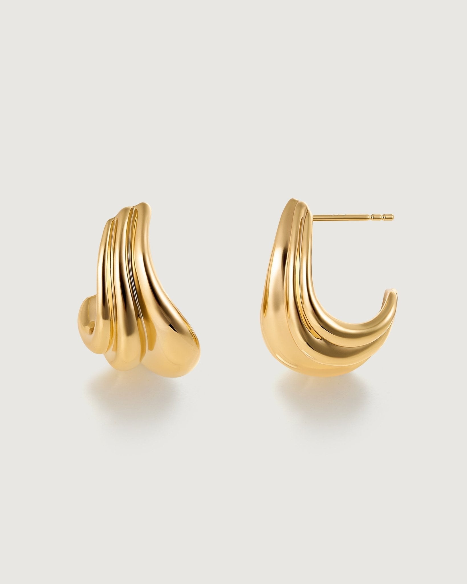 monet-stud-earring-349136_91a40357-20b9-40bd-9056-8f875abda0d4.jpg