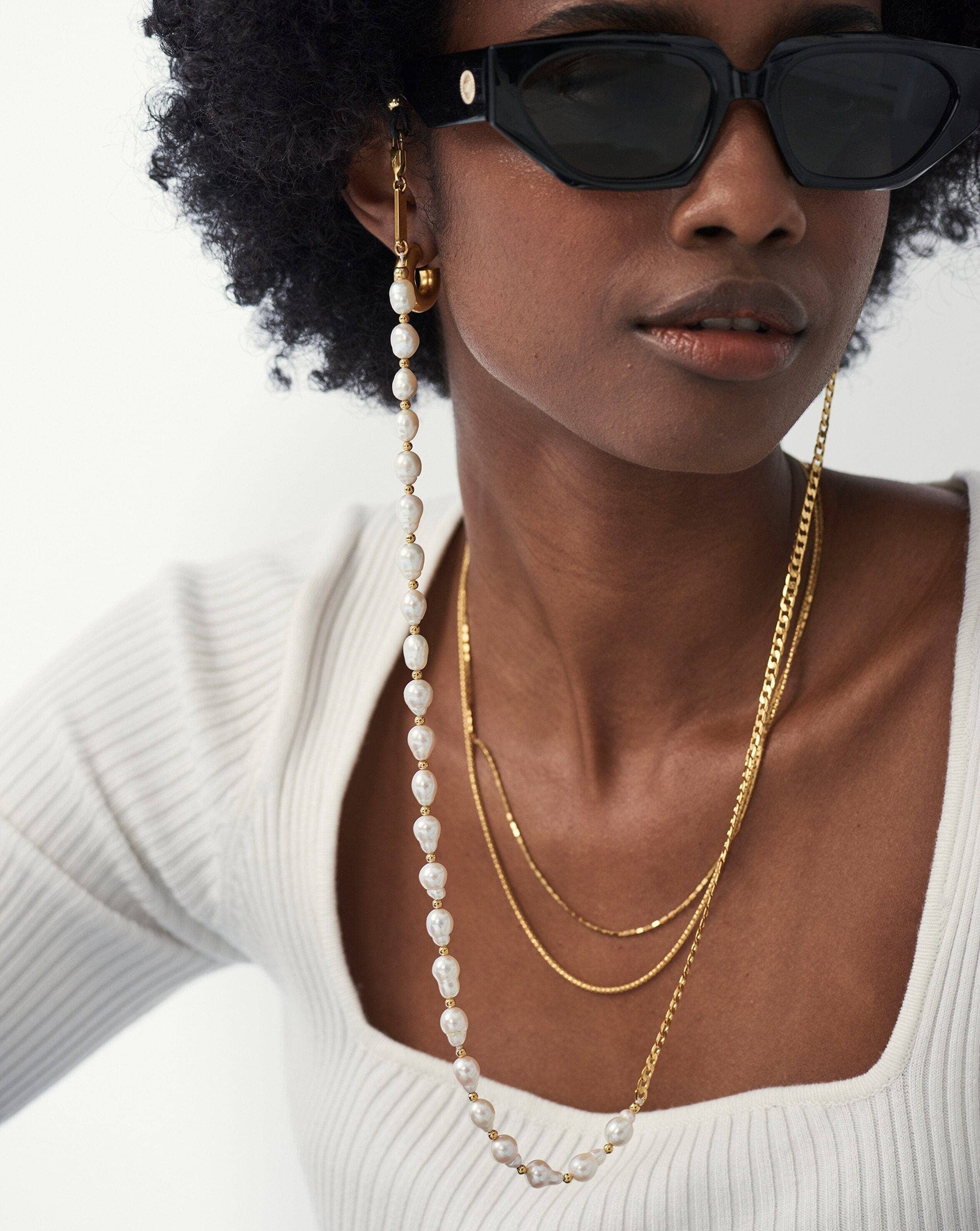 Pearl & Curb Eyewear Chain | 18k Gold Plated/Pearl