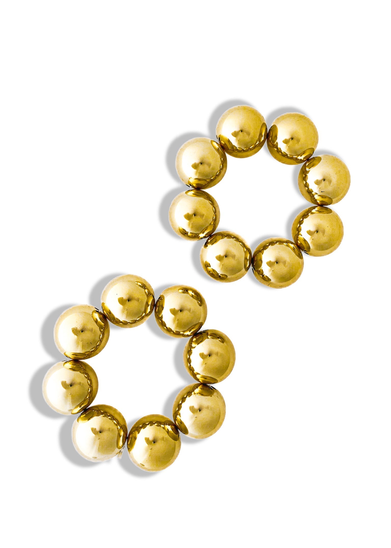 pebby-forevee-bracelet-gold-stand-out-statement-bracelet-30186848124986_ed0530f4-a846-4454-811f-0ec590fd8021.jpg