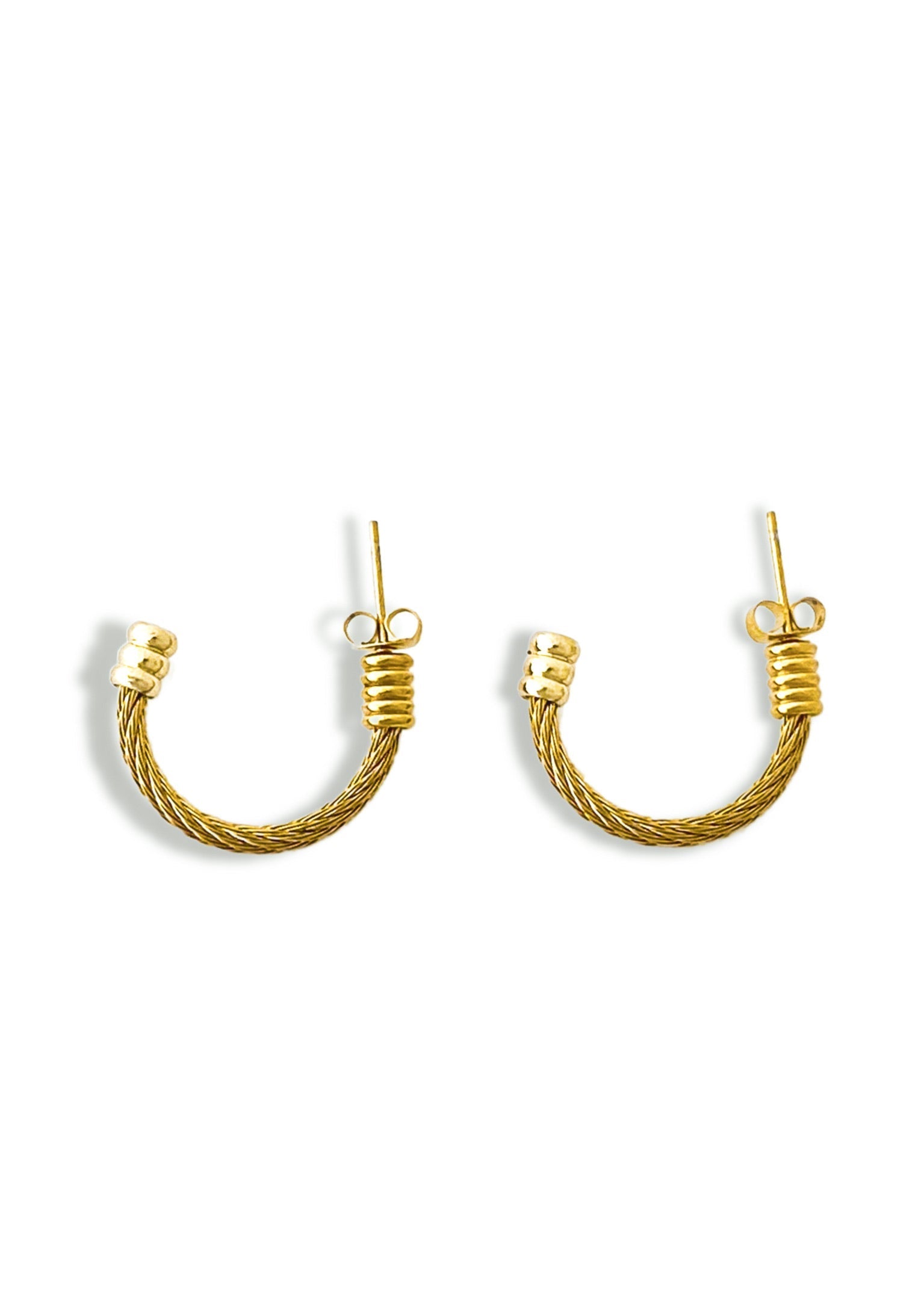 pebby-forevee-earring-gold-linden-water-resistant-earrings-30186810081338_e27532de-2a83-43d6-a9b2-90be2ba7e904.jpg