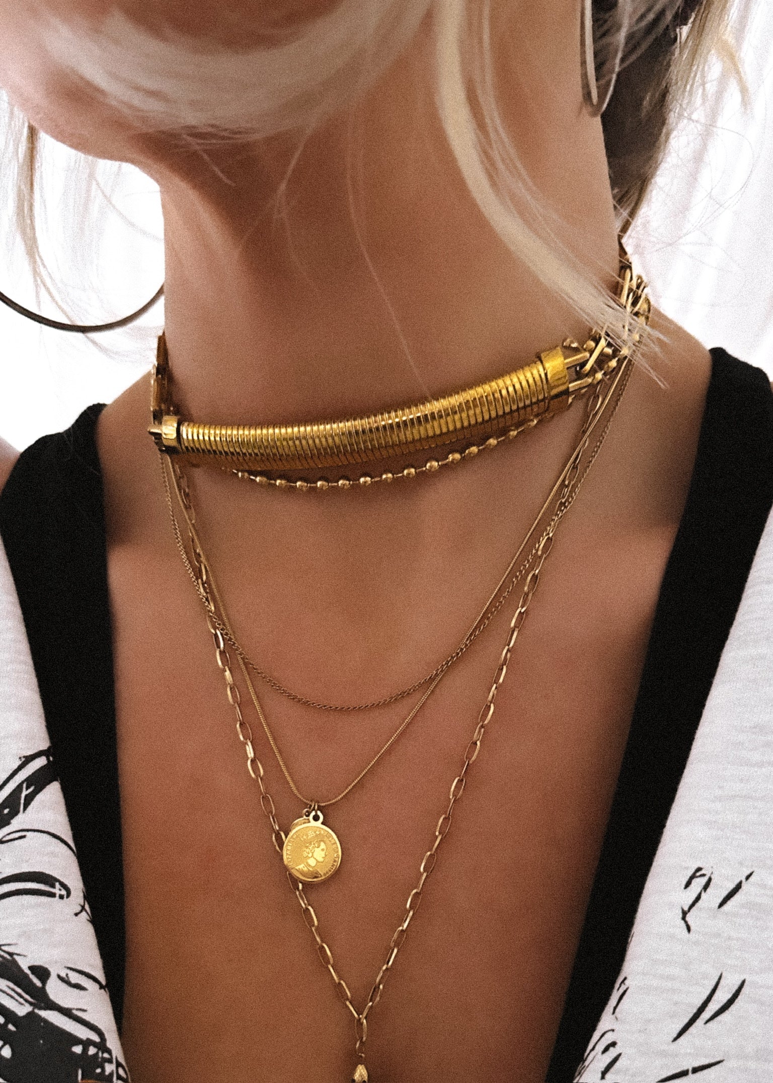 pebby-forevee-necklace-gold-kaia-water-resistant-necklace-30324054491194_7a063ed1-e118-41b8-8c07-a9ef8b52e614.jpg