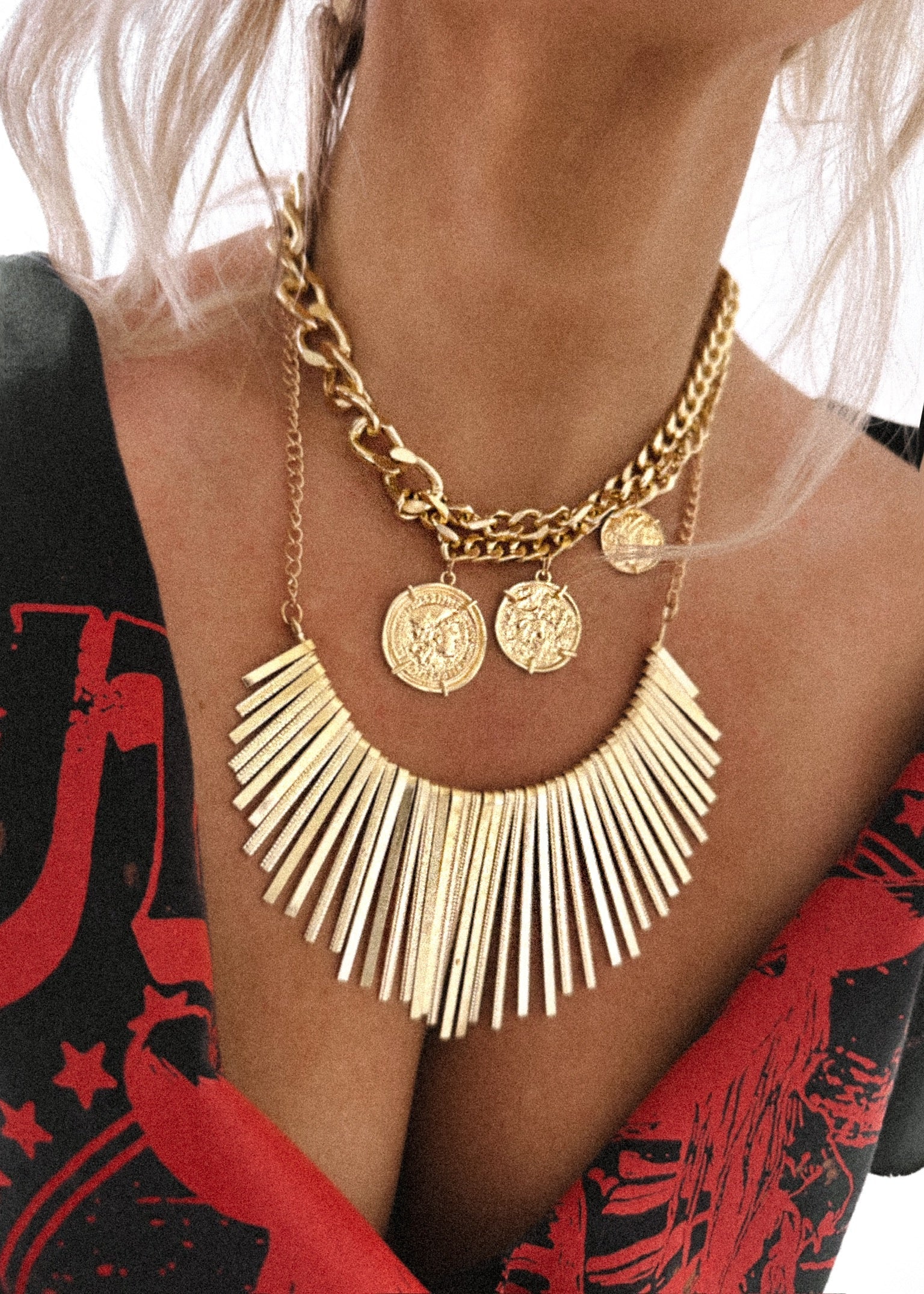 SUNRAY STATEMENT NECKLACE