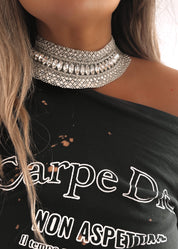 CRUCIAL STATEMENT CHOKER NECKLACE