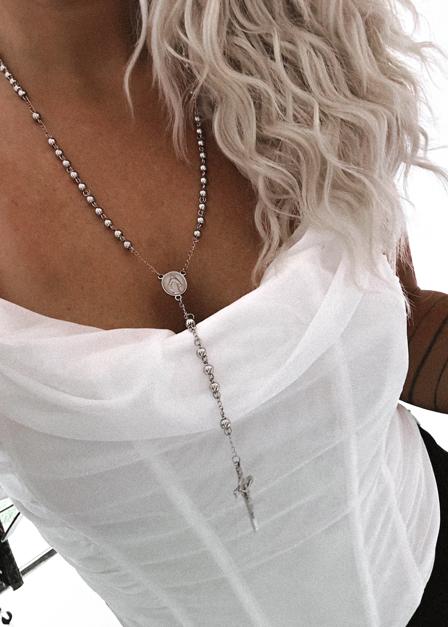 pebby-forevee-necklace-silver-getting-restocked-saintly-water-resistant-longline-necklace-29503732809786_b588b6bd-5b8b-4a1a-8491-26874db835a2.jpg