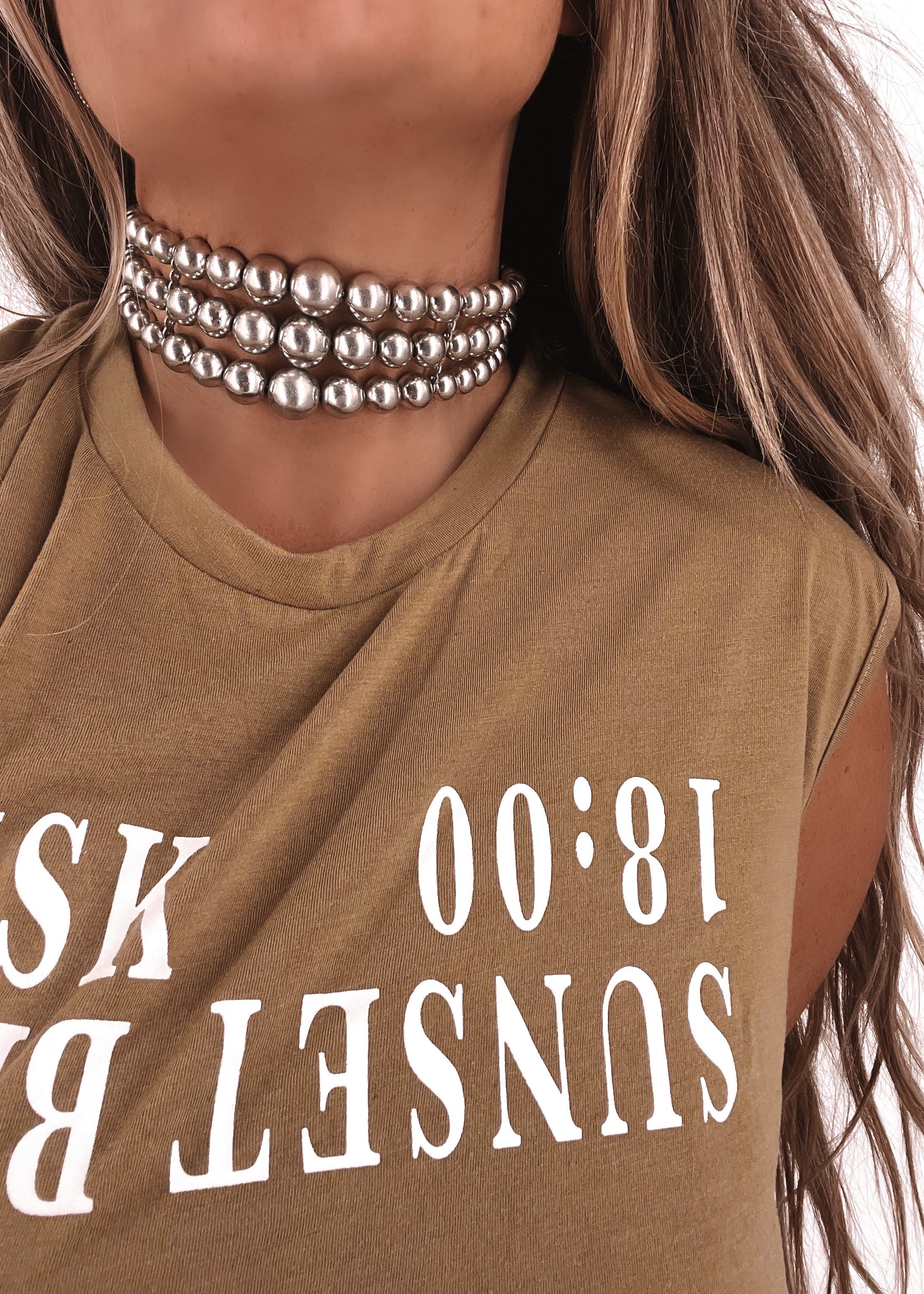 THREE TIMES THE CHARM STATEMENT CHOKER NECKLACE