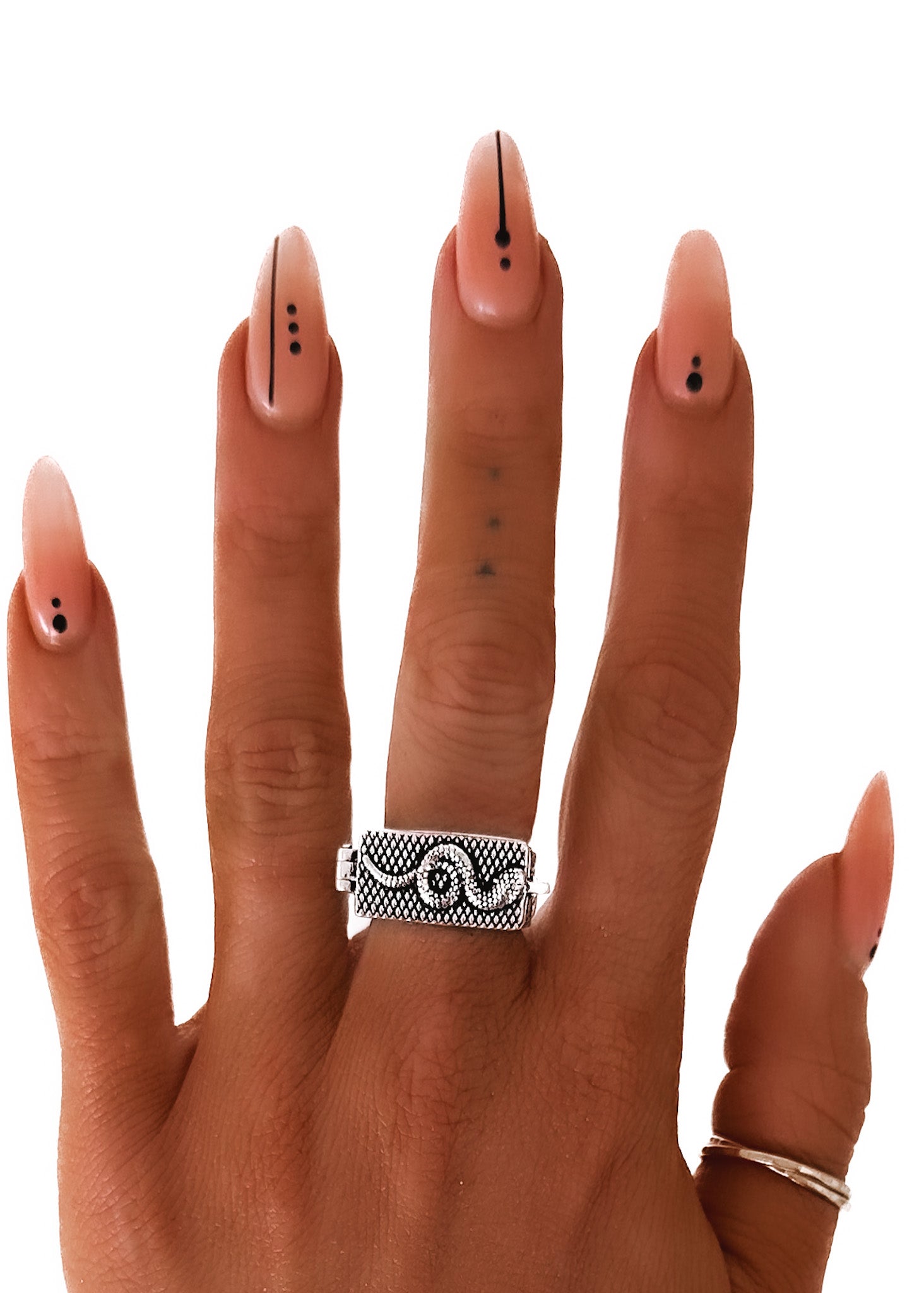 pebby-forevee-ring-silver-8-keeping-secrets-statement-ring-29568829259834_a3271ef6-b5f7-4031-960a-a35ab02a59a4.jpg