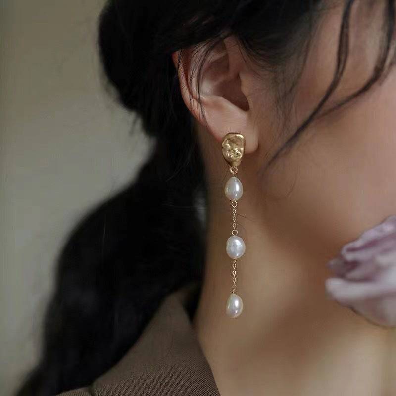 qd-earrings-long-drop-pearl-tassel-earrings-36626799657193_e8310a27-c909-4e11-887e-1a76a3898882.jpg