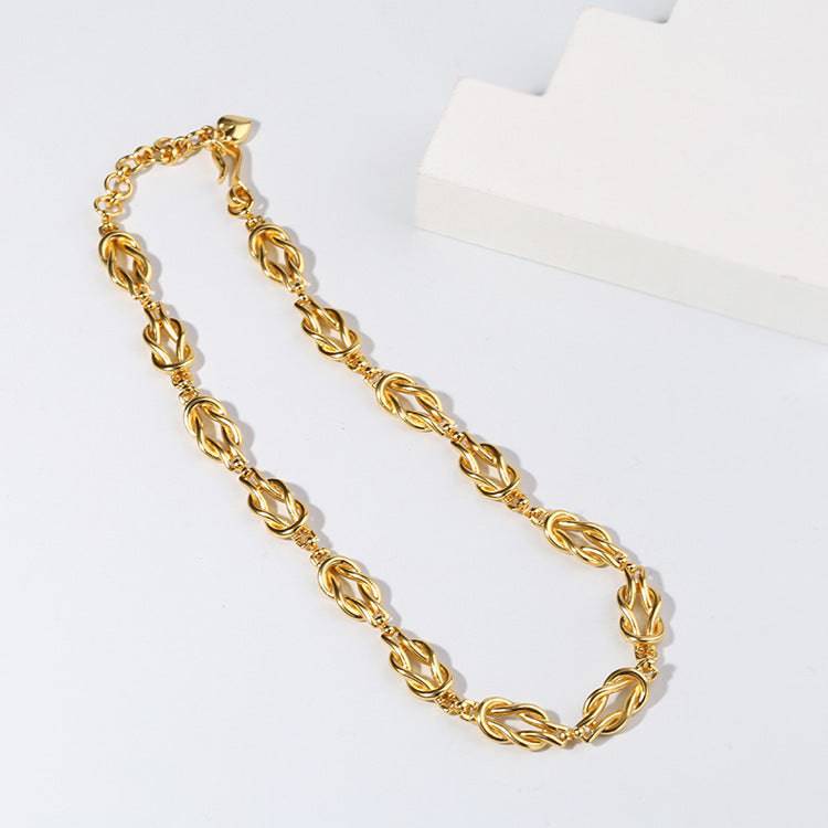 qd-necklaces-tracy-thick-chain-gold-necklace-36626946982121_9ad6d7c7-47a4-4d71-8a56-dcb1218c1d0a.jpg