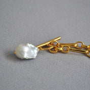 Baroque Pearl Gold Chain Necklace