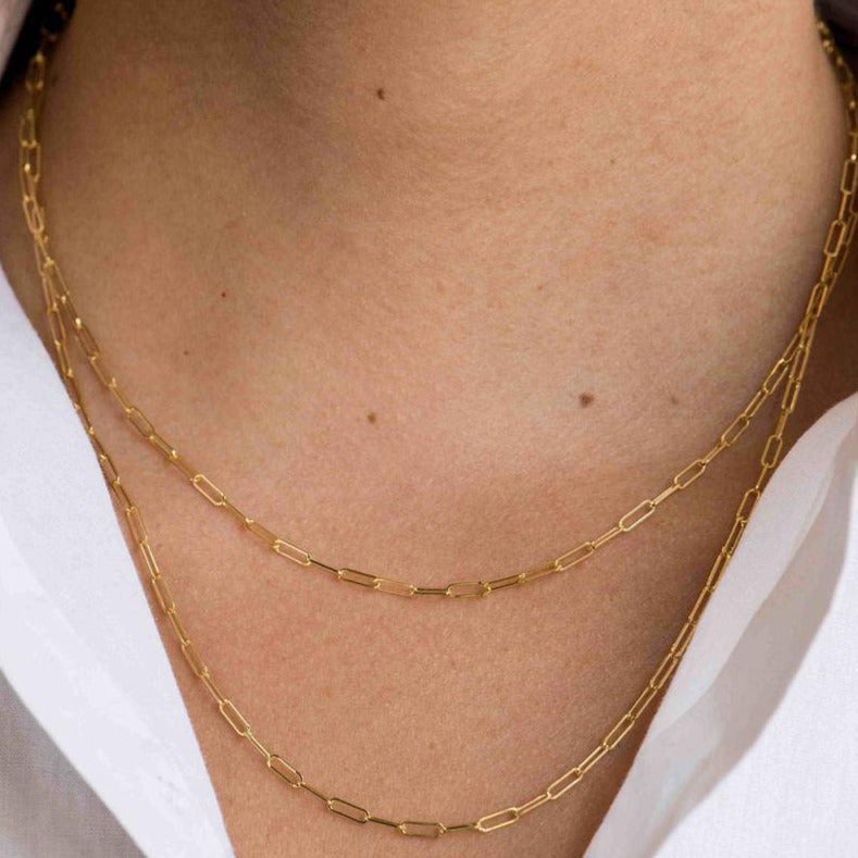 qdmy-necklaces-modern-chain-paperclip-chic-gold-necklace-36626676777193_d1bf237b-bd36-40f7-bc11-425b51362443.jpg