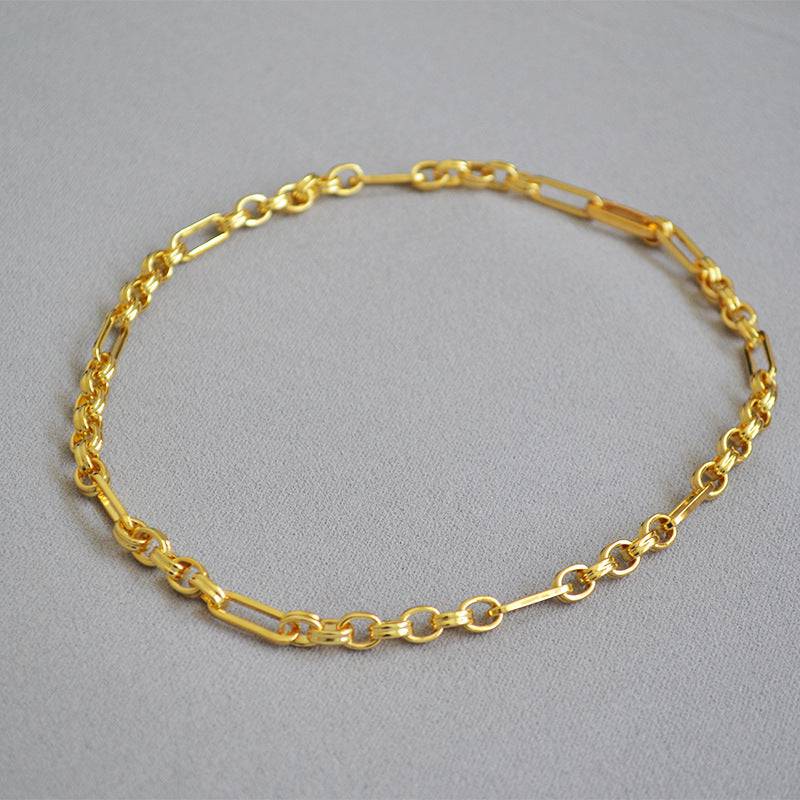 qdmy-necklaces-modern-interlocking-gold-chain-necklace-36626683527401_37d6a66e-c1a5-491f-a9e4-f21547163c07.jpg