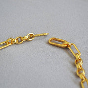 Modern Interlocking Gold Chain Necklace