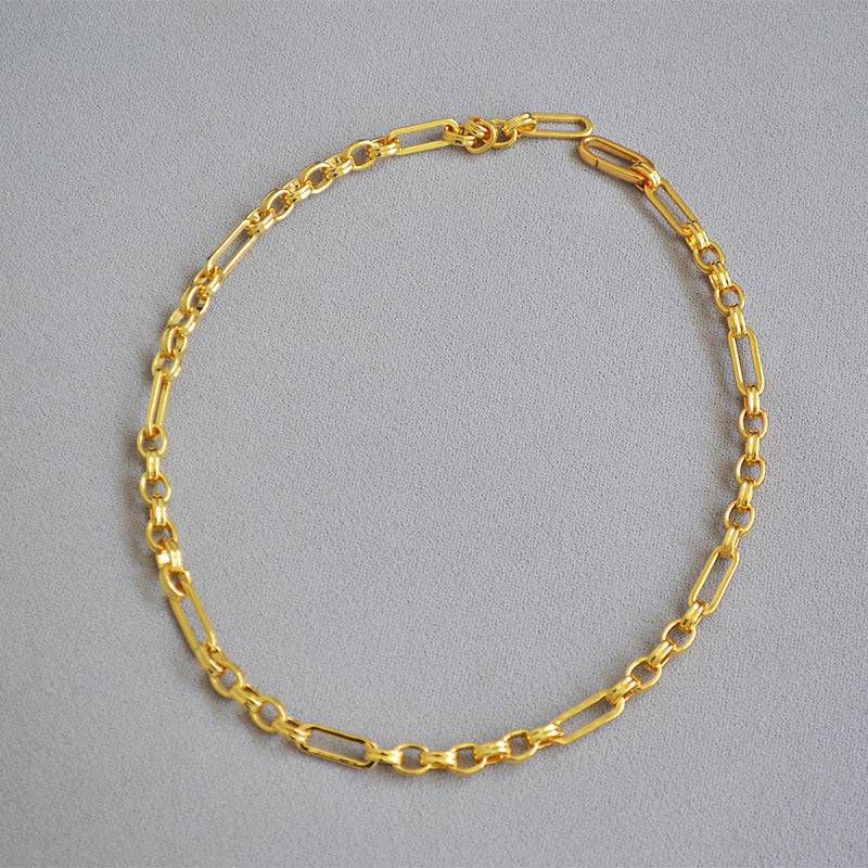 Modern Interlocking Gold Chain Necklace