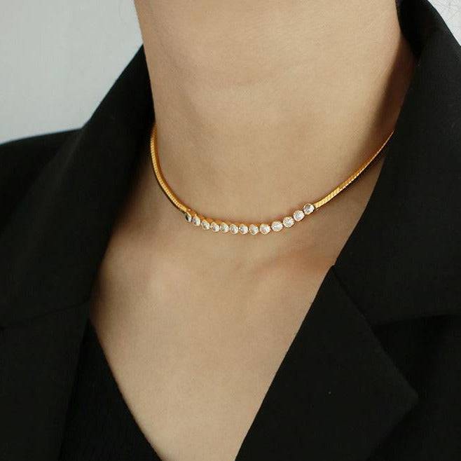 qt-necklaces-shine-cubic-zirconia-gold-choker-necklace-36626586829033_9bb9677d-c712-40c5-9d75-b5179a061da3.jpg