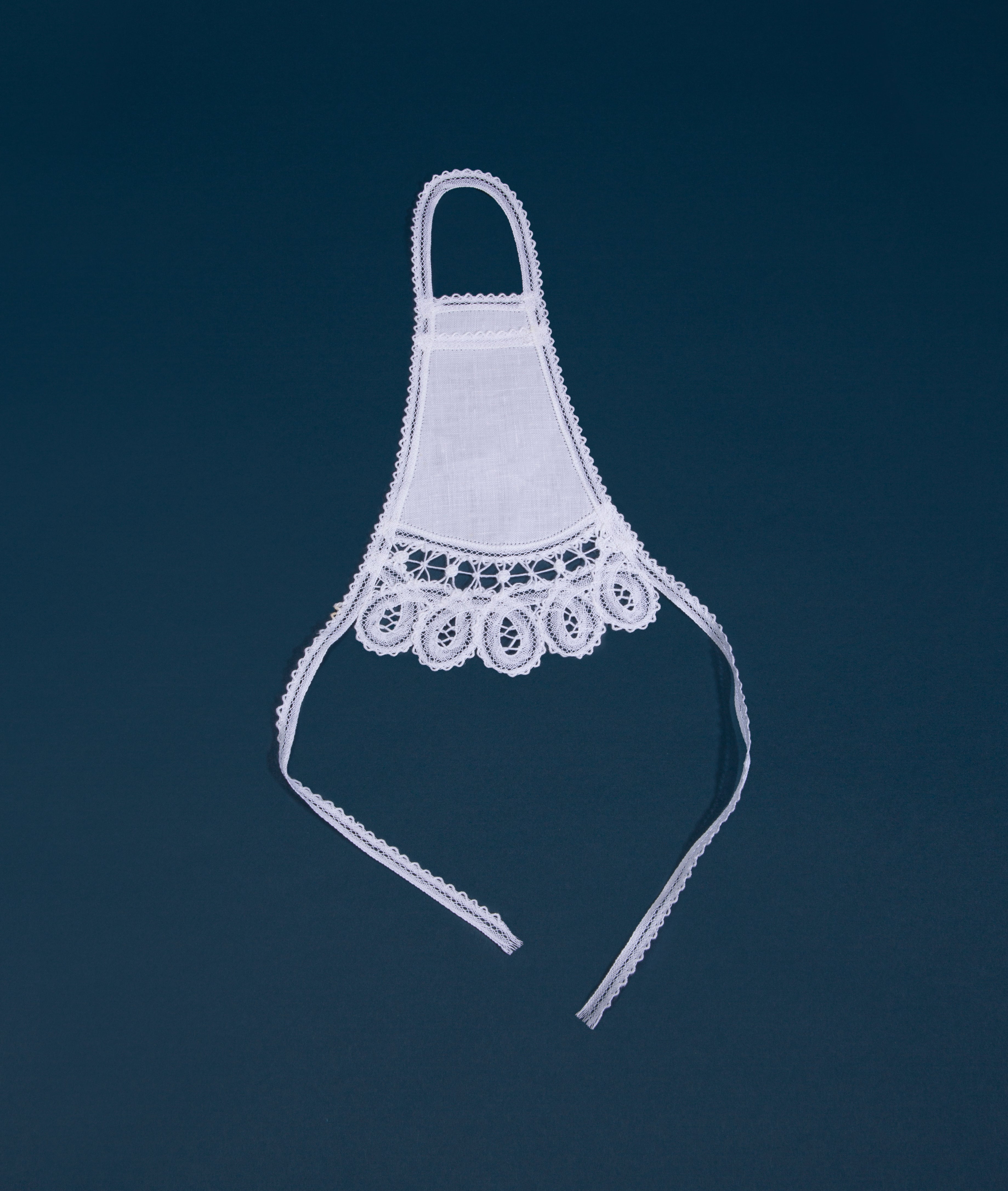 Bottle Apron, Rondelle