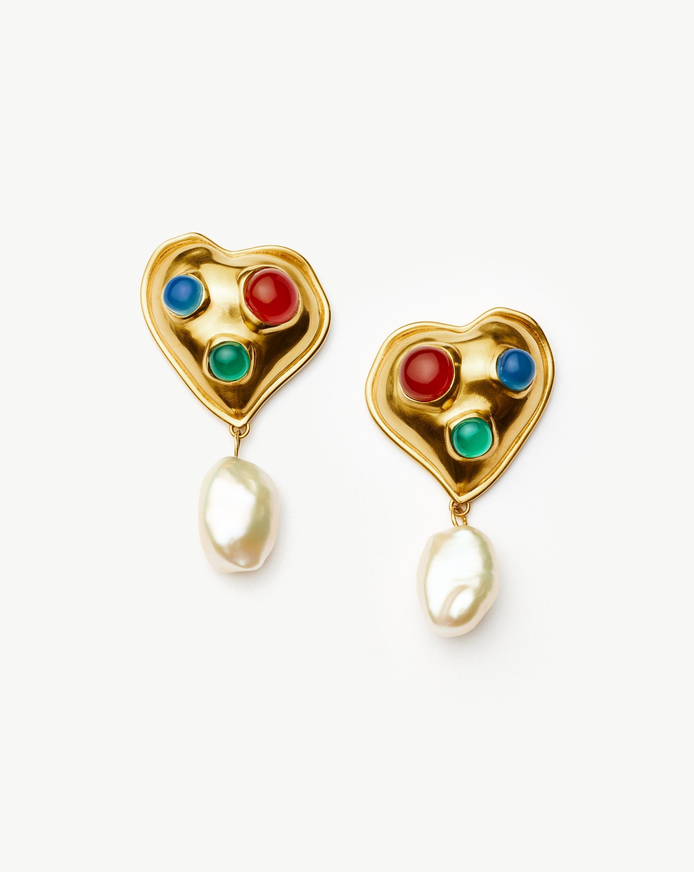 rouje-ella-heart-pearl-drop-stud-earrings-18k-gold-plated-missoma-164867_5c937174-a539-427b-b44f-7c4a4ecde633.jpg