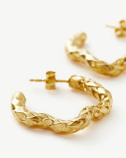 Serpent Textured Squiggle Medium Hoop Earrings | 18k Gold Plated