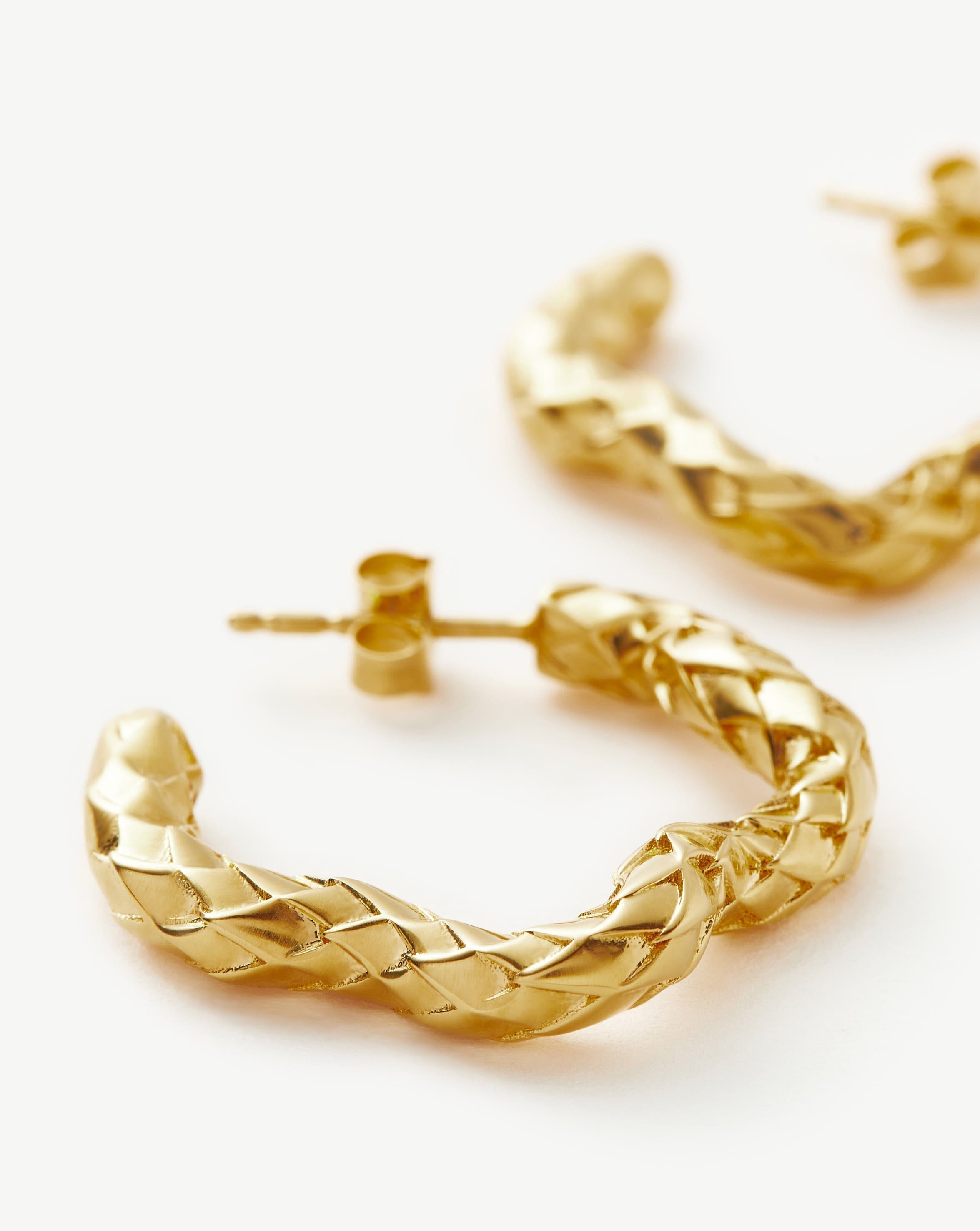 Serpent Textured Squiggle Medium Hoop Earrings | 18k Gold Plated