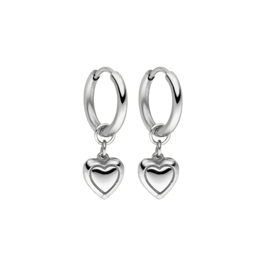 silver-heart-earrings_6d37c284-3966-42b1-9c8e-e3de9c5f68dc.jpg