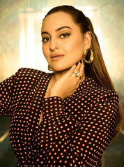 Sonakshi Sinha - Chunky Chain Hoops