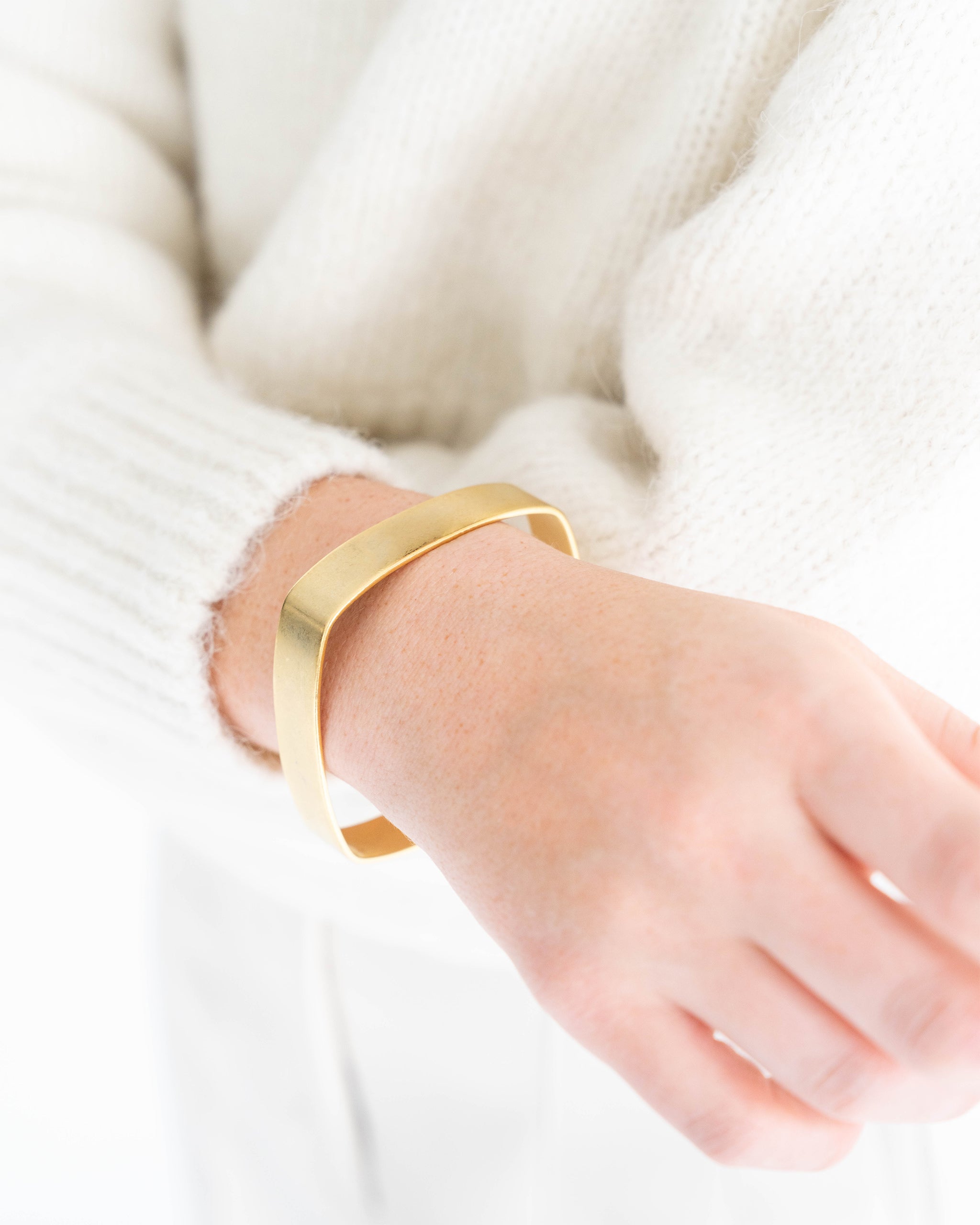 Kaufmann Square Bangle