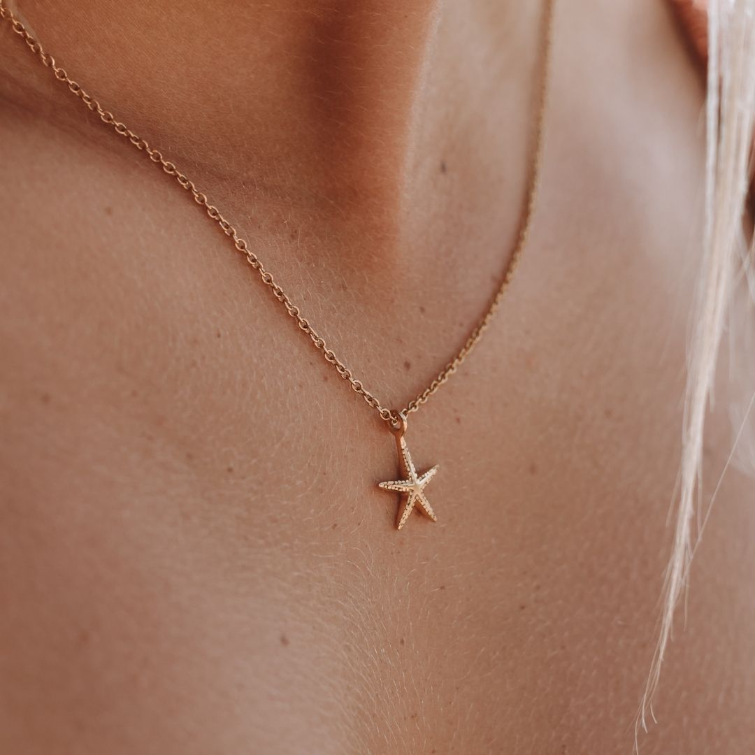 starfish-necklace_1ac53bd3-f351-4c8c-8982-5155e5726678.jpg