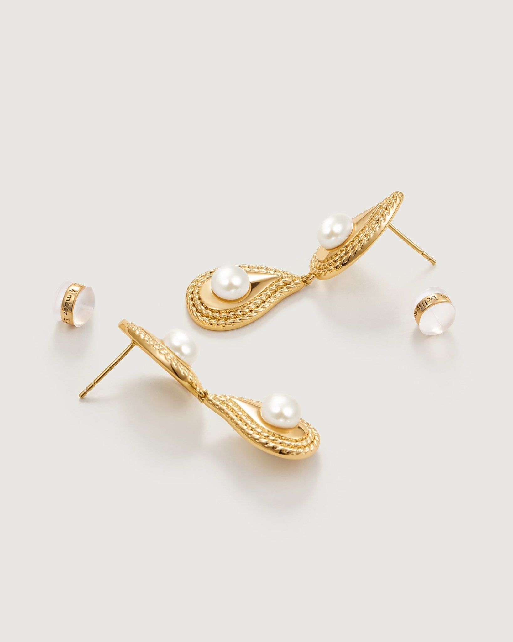 Teardrop Pearl Earring