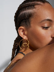 Tinashe - Swirly Medium Mismatched Hoops